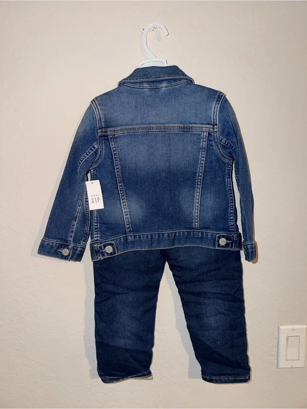 GAP Kids Denim Jacket & Straight Leg Jeans Set – Toddler 3T/4T – New With Tags